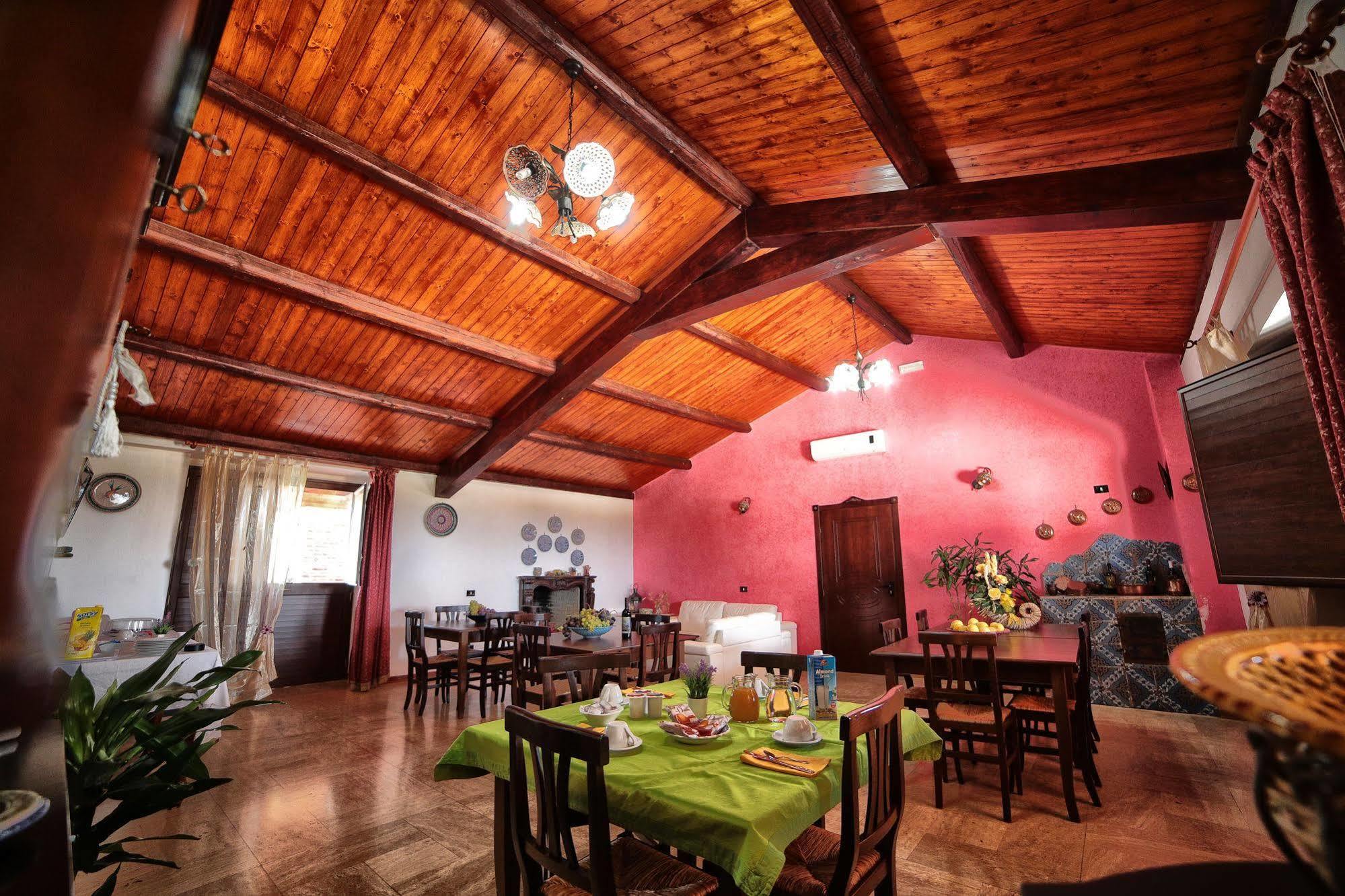 Bed and Breakfast Il Mirto E La Rosa Agrigent Exterior foto